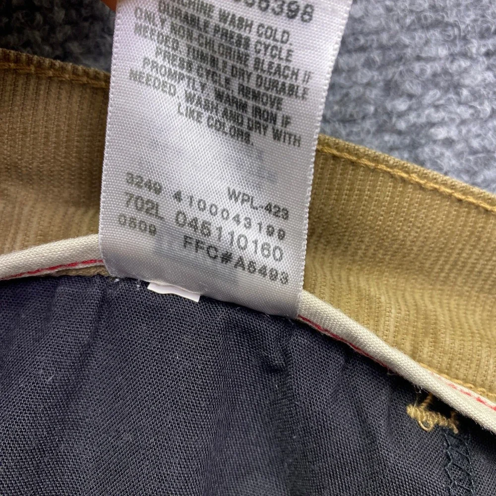 Levis 511 Skinny Corduroy Pants Mens Sz 33 Tan Khaki Y2K Preppy Grunge
